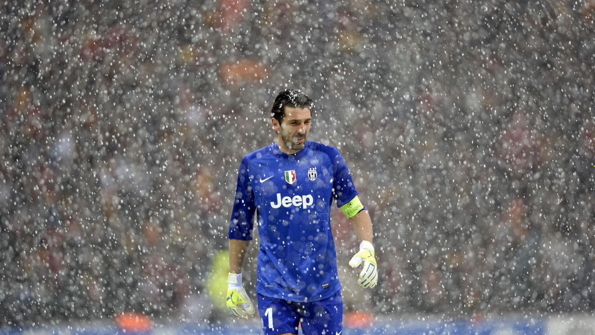 谷爱凌再创佳绩 自由式滑雪世界杯勇夺冠军