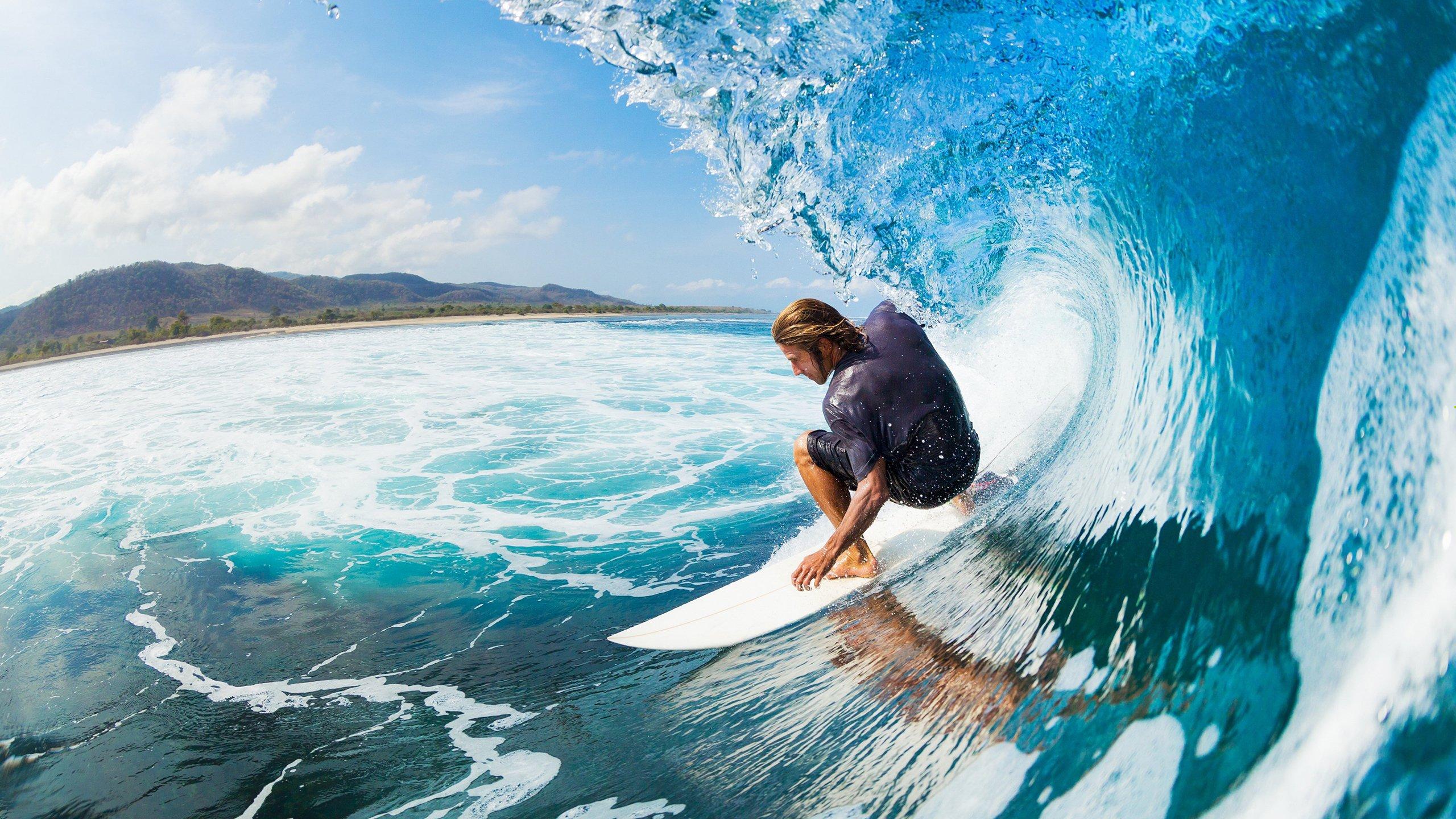 NBA季后赛激战正酣 新生代球星闪耀赛场