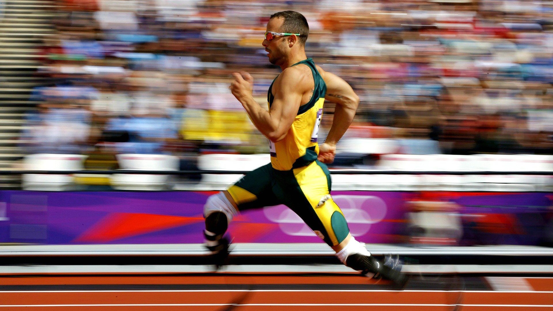 全国田径锦标赛，激烈角逐下的接力赛巅峰对决