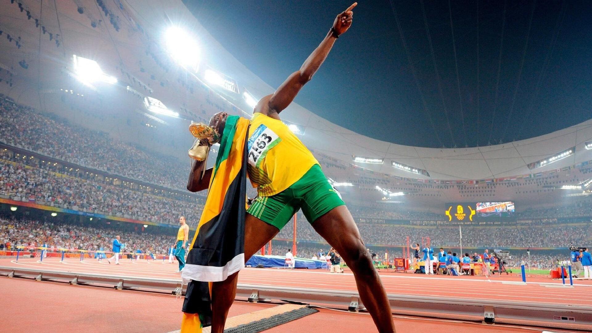 特尔施特根社媒发文引猜想，巴萨门神宣告回归，季前备战拉开序幕